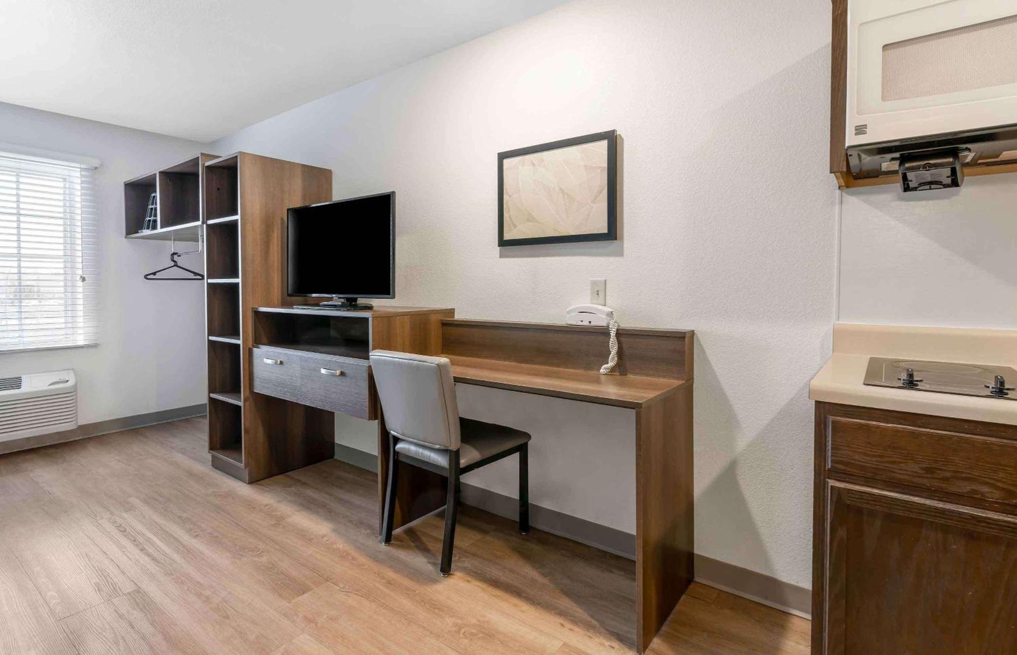Extended Stay America Select Suites - Louisville - Airport 外观 照片